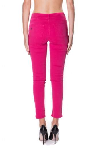 Pantalone Twinset modello YA82VA con bottone e cerniera di colore CERISE. Twinset YA82VA ROSA