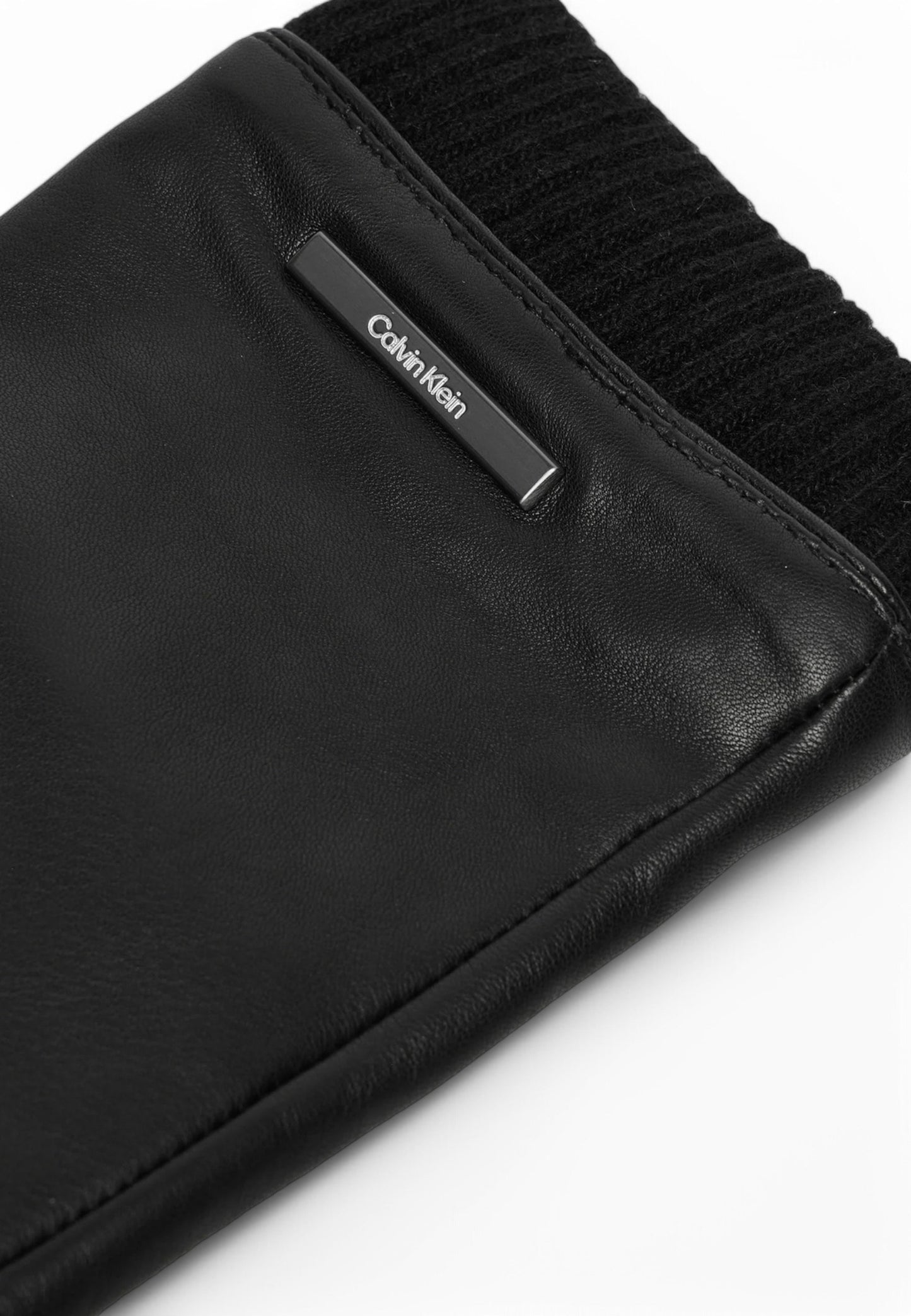 Guantes de hombre de Calvin Klein