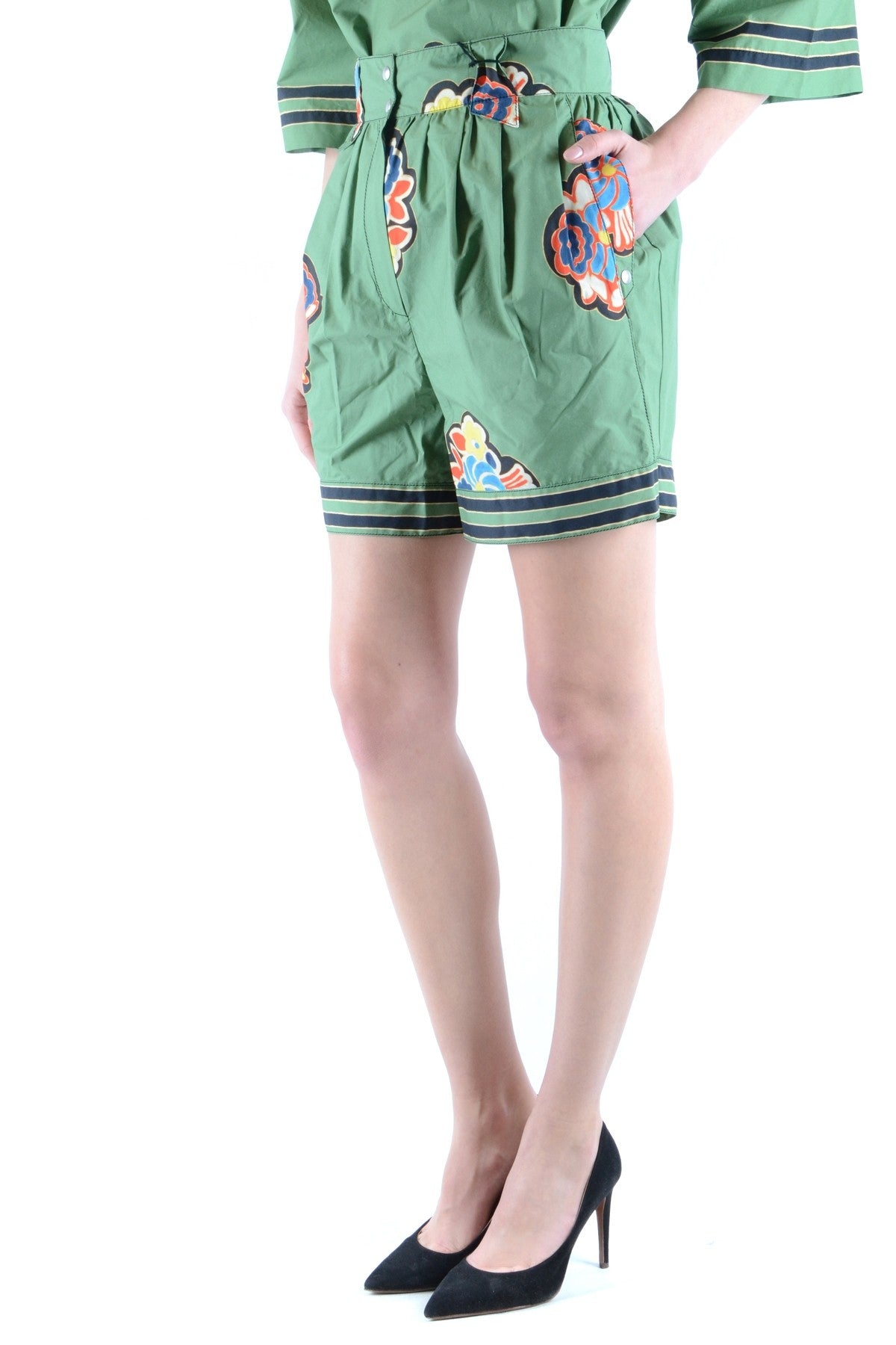 Philosophy Shorts Donna