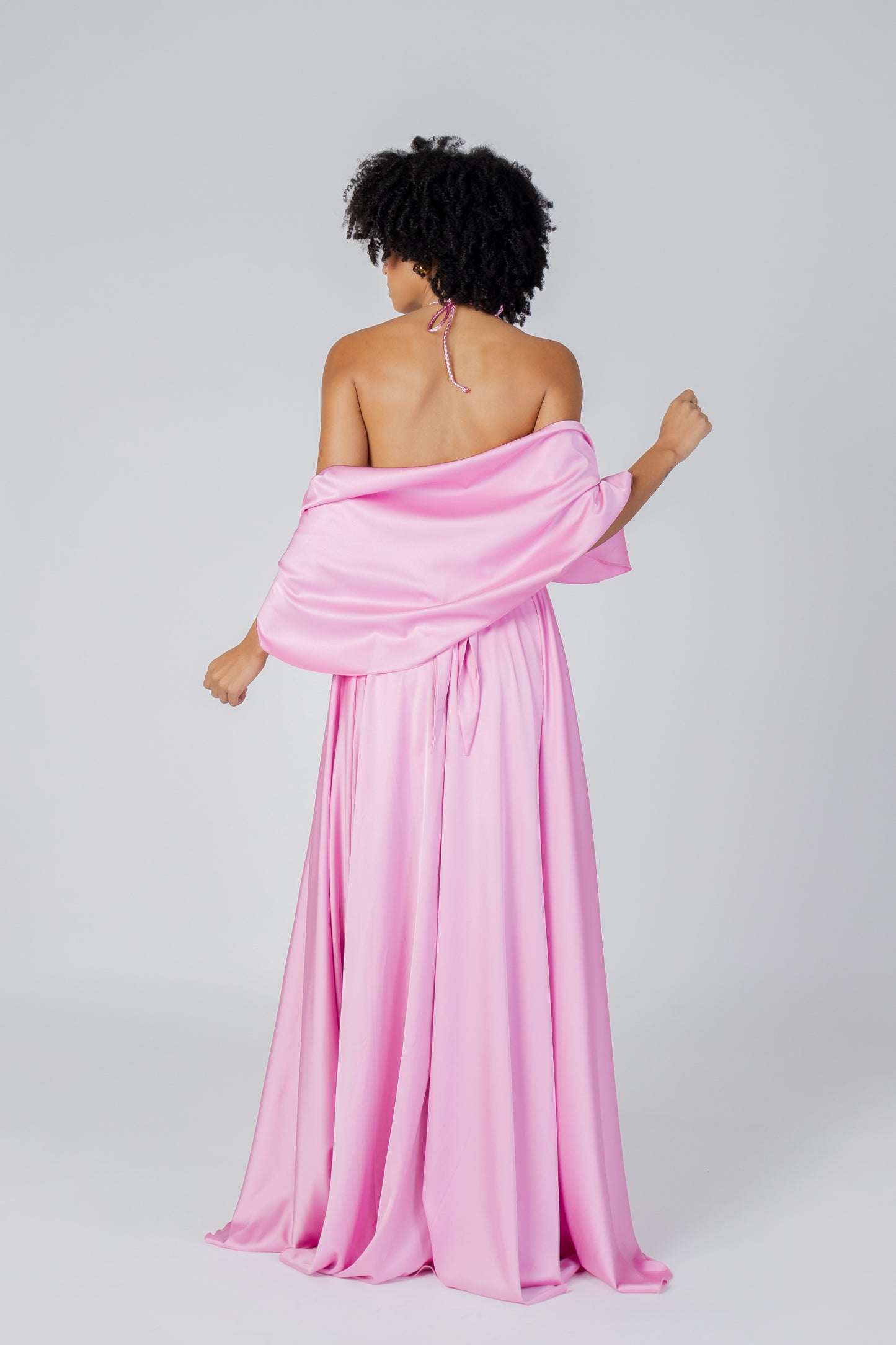 Sol lleva bufanda de mujer