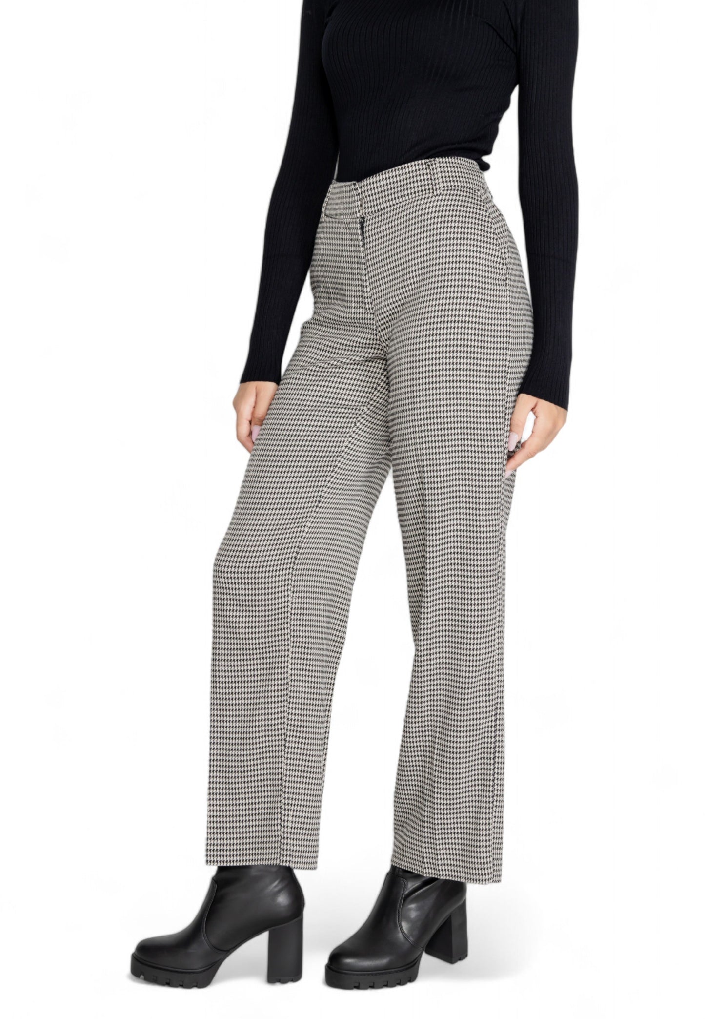 Only Pantaloni Donna Only 15328058 black Nero