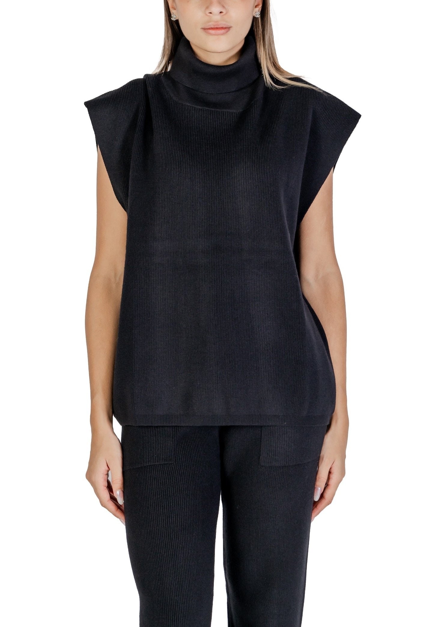 Clerè Women's Sweater
