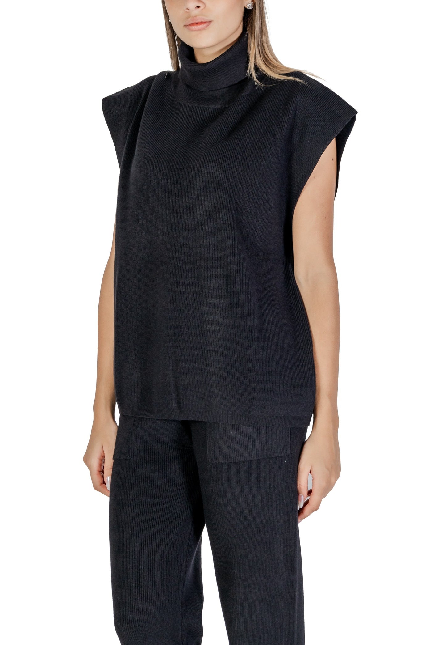 Clerè Women's Sweater