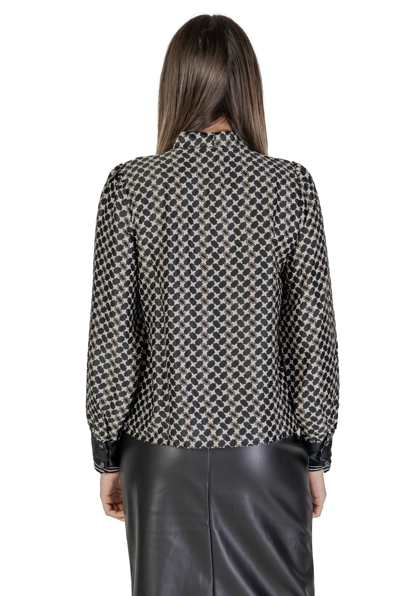Only Women's Shirt