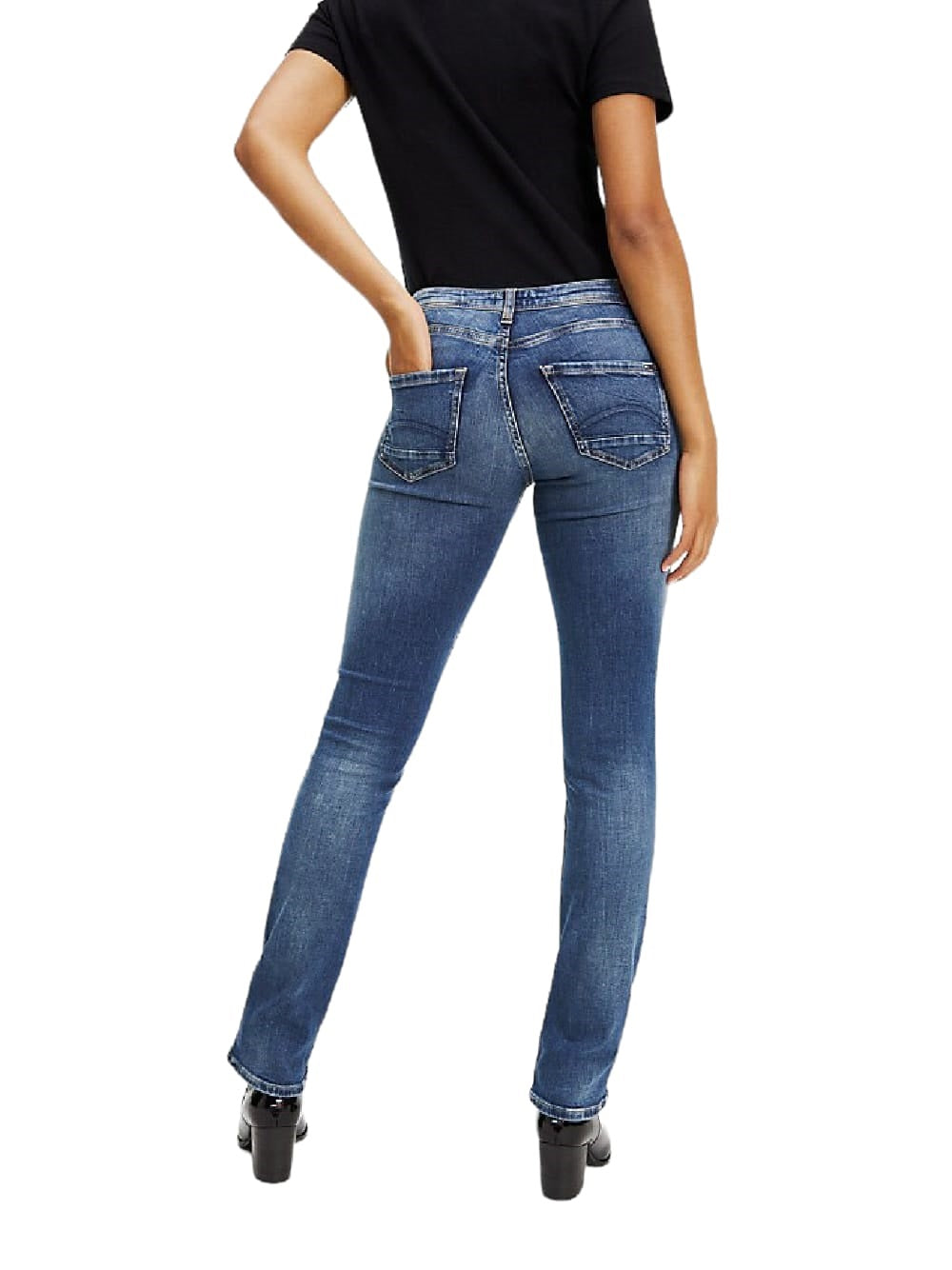 Jeans Tommy Hilfiger modello DW0DW03976
