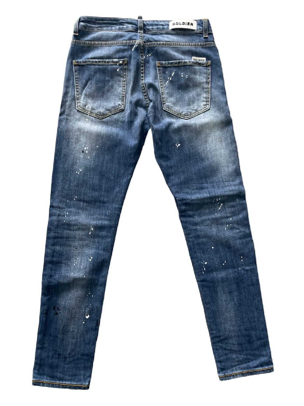 Jeans Soldier modello 141B slavato con schizzi di vernice con strappati sfrangiato