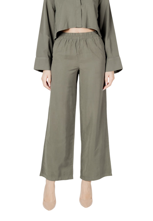 Sólo pantalones de mujer