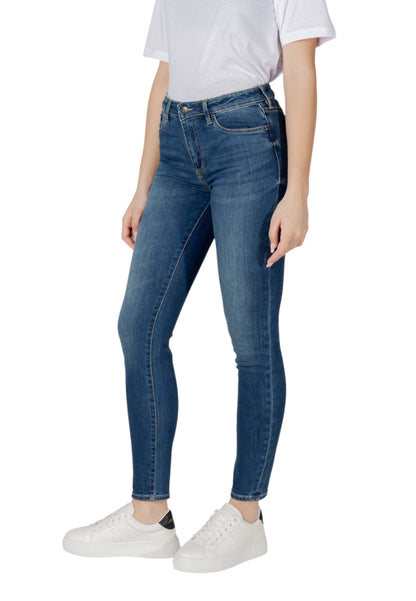 Vaqueros de mujer de Armani Exchange