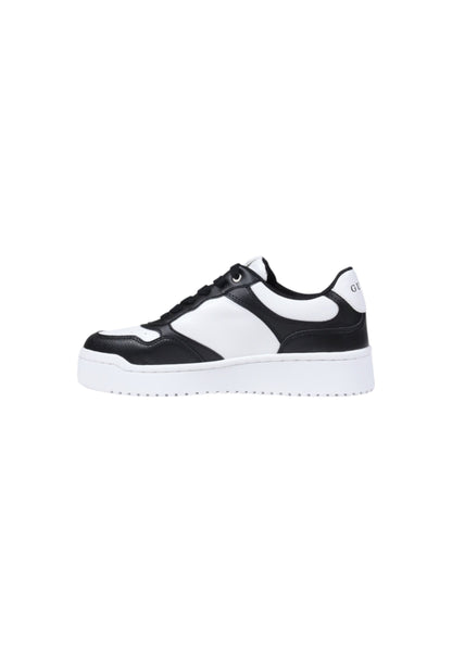Zapatillas Guess para mujer