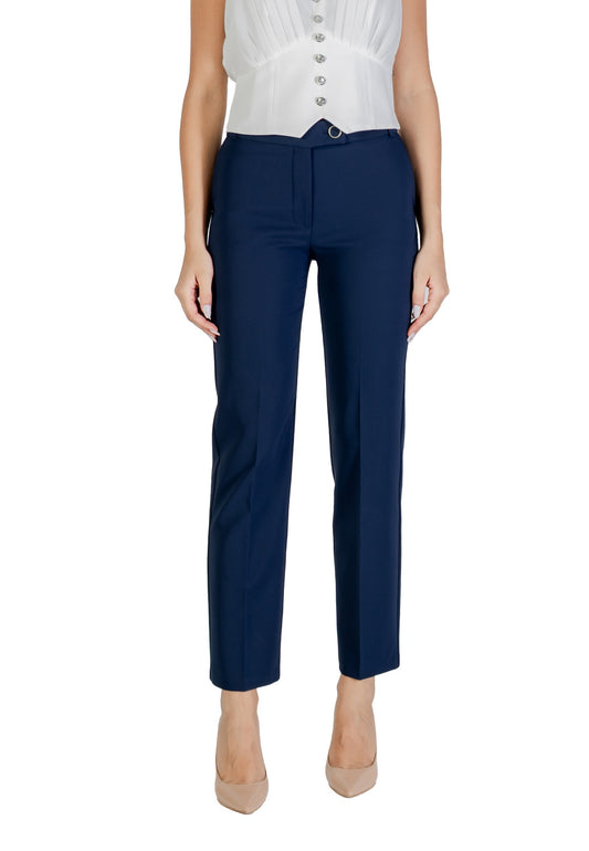 Pantalones de mujer renacentistas