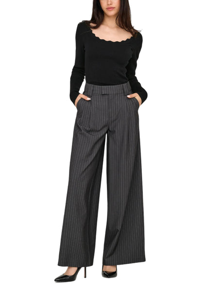 Jacqueline De Yong Maglia Donna