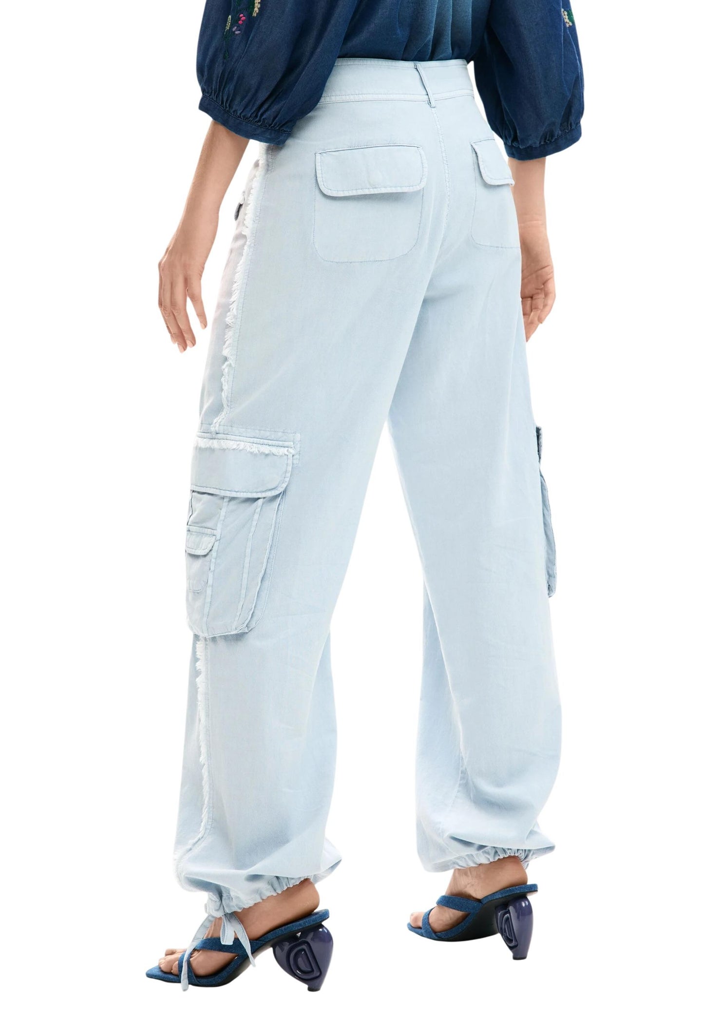 Desigual Pantaloni Donna Desigual 26SWPW25 light blue  light blue