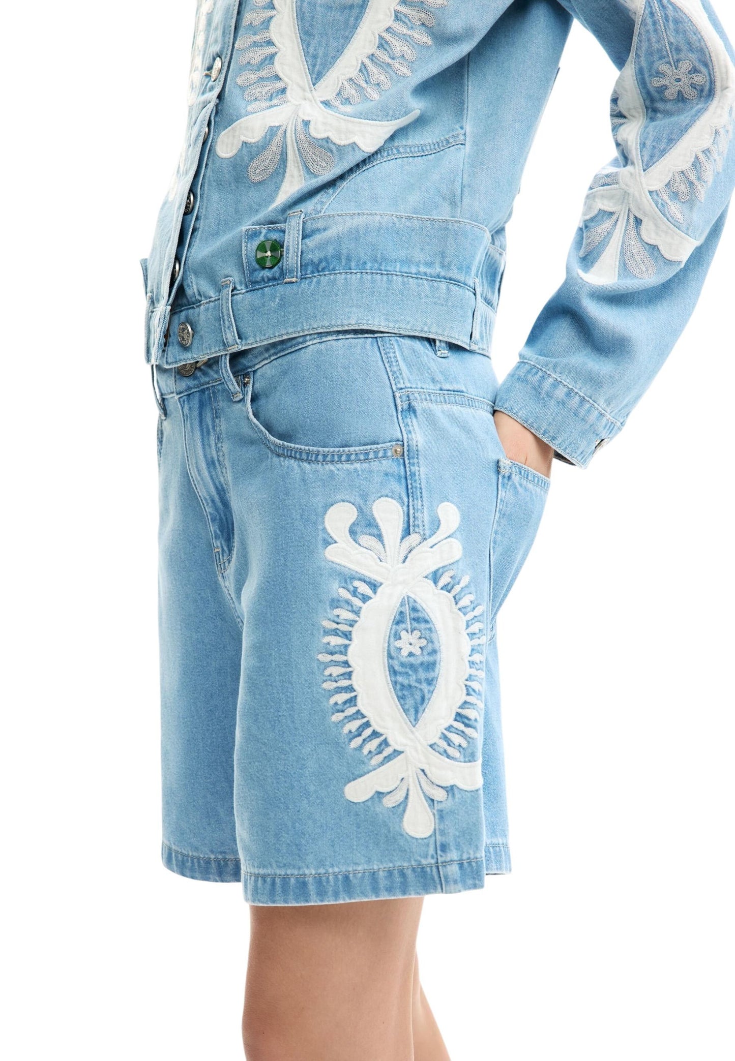 Desigual Shorts Donna Desigual 26SWDD45 blue  blue