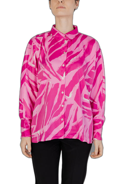 Only Women's Shirt
