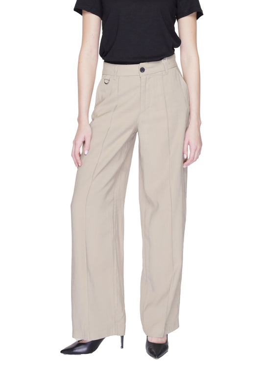 Sólo pantalones de mujer