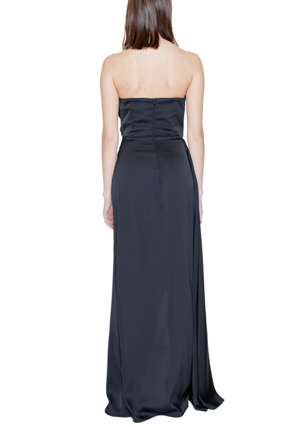 Vestido de mujer Silence