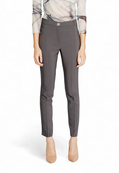 Pantalones de mujer renacentistas