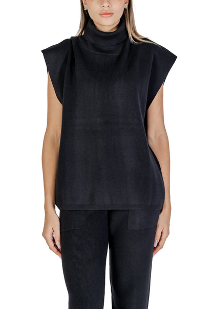 Clerè Women's Sweater