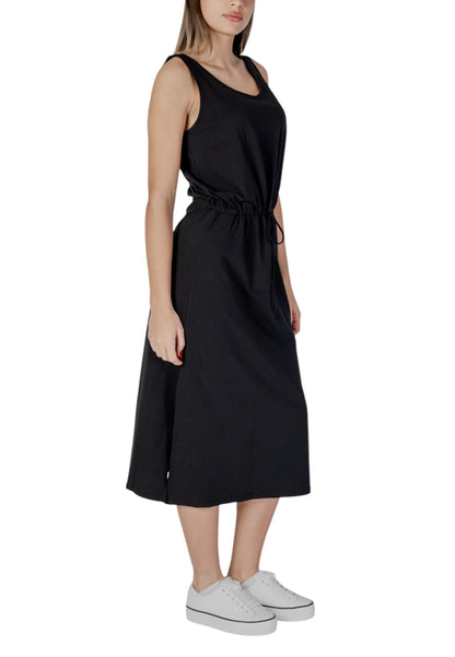 B.young Abito Donna